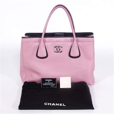 chanel executive tote 2018|chanel handbags large tote bag.